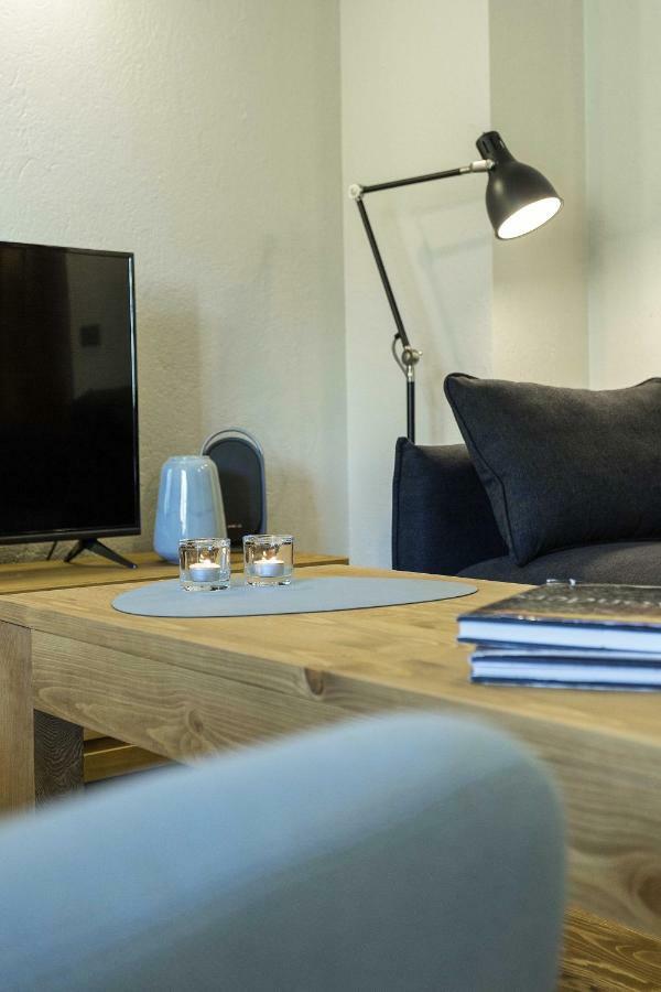 Apartment Ensa - Alpes Travel - Central Chamonix - Sleeps 4 Εξωτερικό φωτογραφία