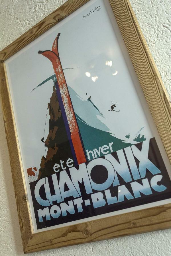 Apartment Ensa - Alpes Travel - Central Chamonix - Sleeps 4 Εξωτερικό φωτογραφία