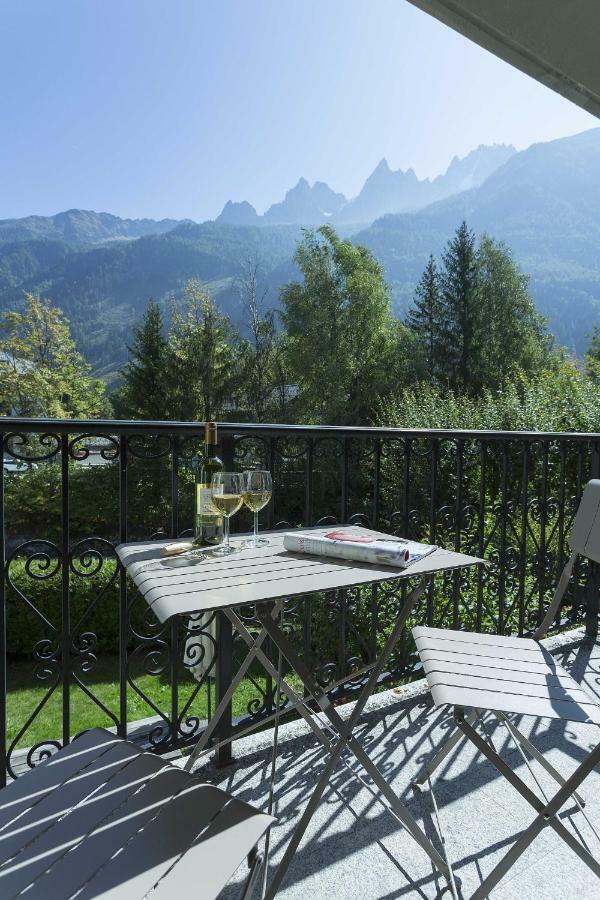 Apartment Ensa - Alpes Travel - Central Chamonix - Sleeps 4 Εξωτερικό φωτογραφία